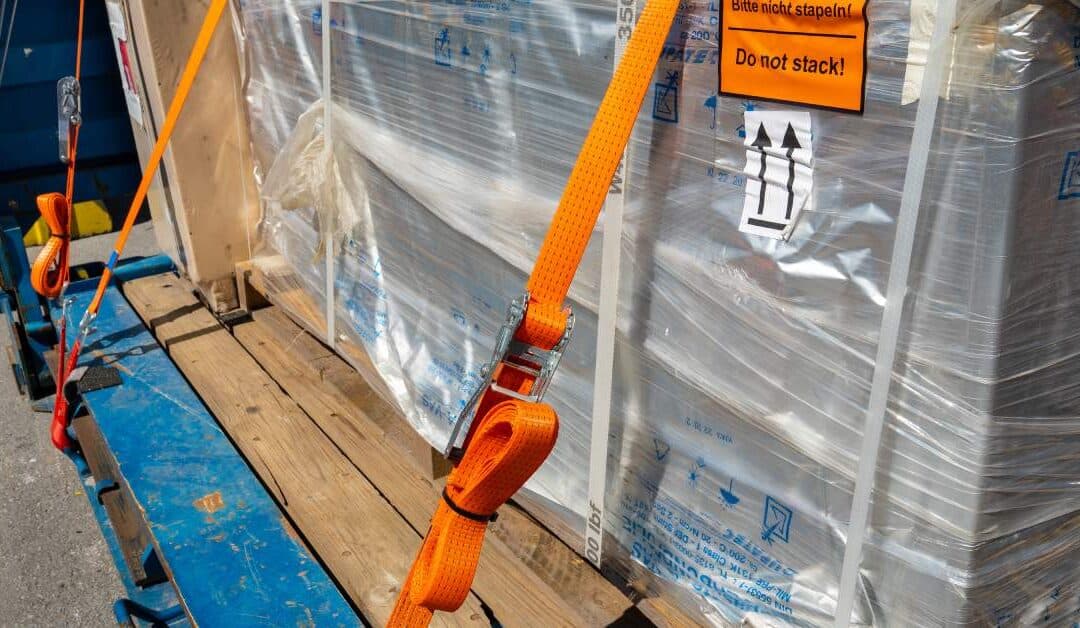 E-Track vs. Logistic Straps: Which Is Right for Your Cargo?