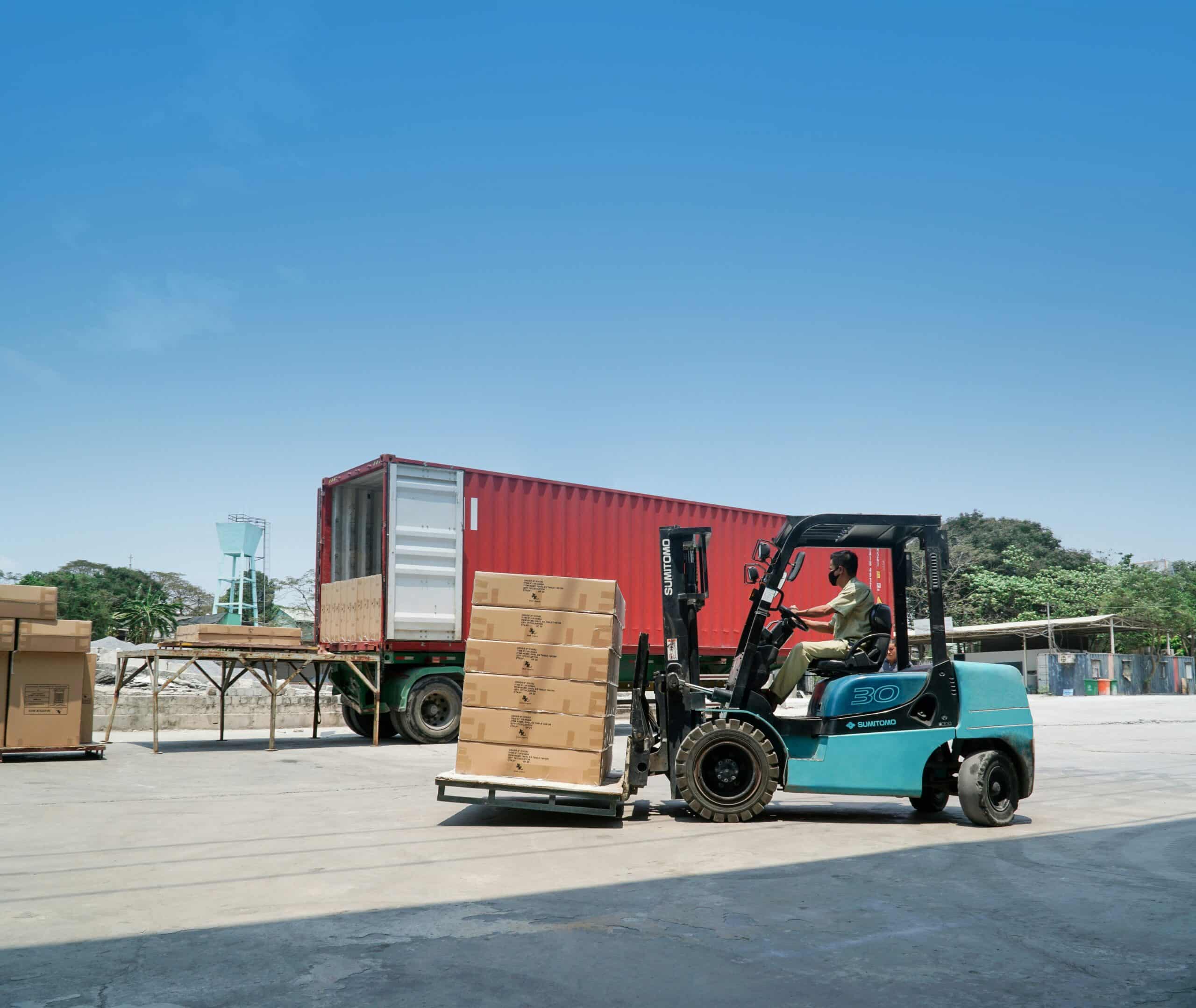 solomen-tw_2KG48-vg-unsplash cargo securement system